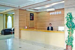 Отель Grand Nakhchivan Hotel Нахичевань-4