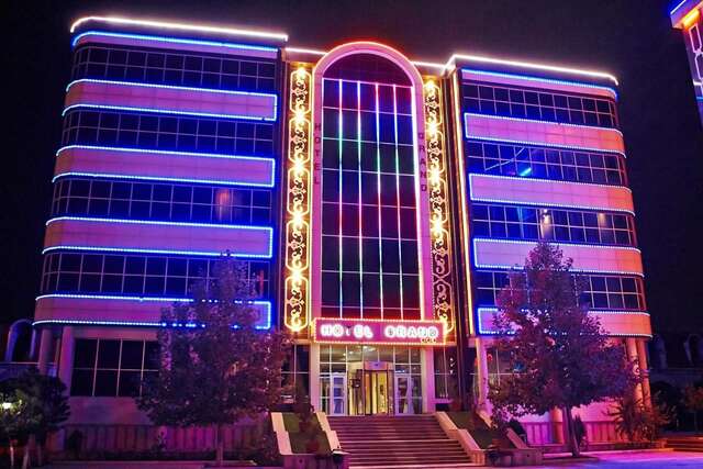 Отель Grand Nakhchivan Hotel Нахичевань-6